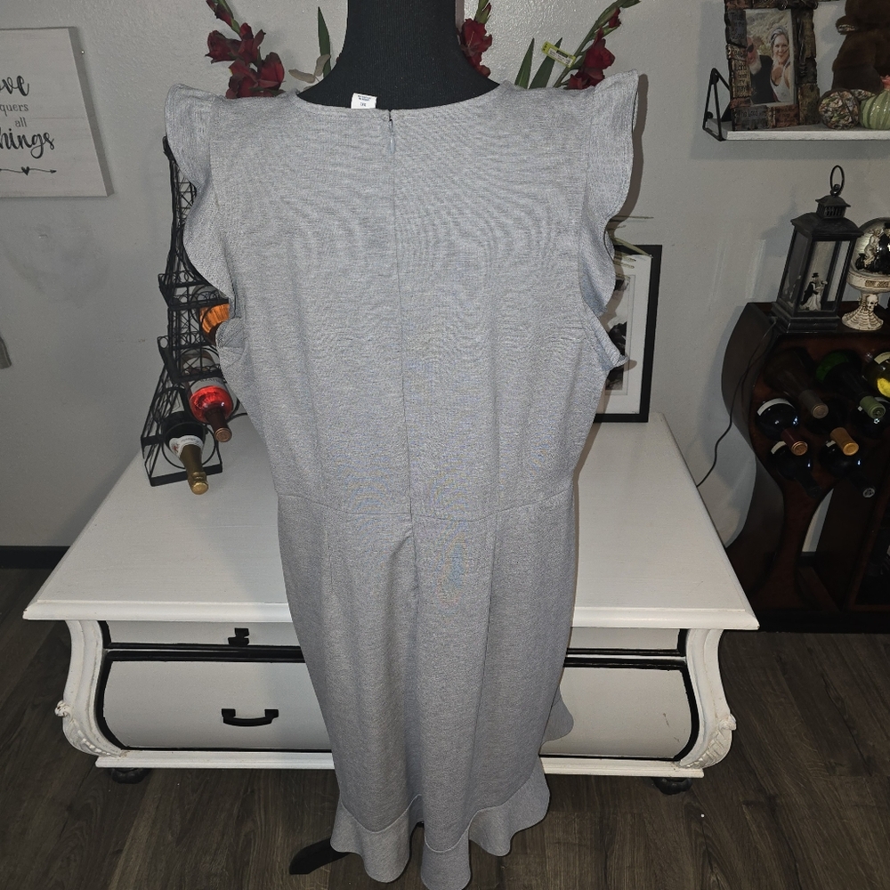 Gray Ruffle Hem Dress - Picture 5 of 5